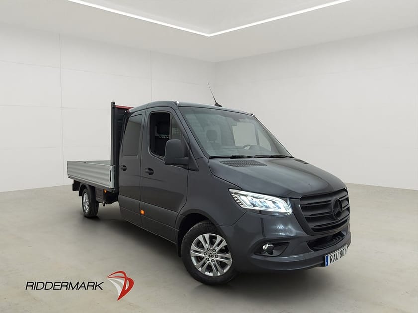 Bild 1 av Mercedes-Benz Sprinter 319 CDI Chassi Crew Cab Dubbelhytt FLAK Drag 6-Sits Moms