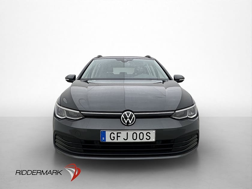 Bild 2 av Volkswagen Golf Sportscombi Cockpit Rattvärme CarPlay 3-Zons P-Sensorer