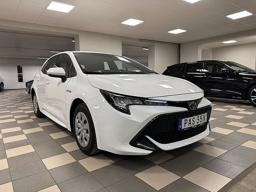 Bild 3 av Toyota Corolla Hybrid e-CVT Life B-Kamera 5-d Euro 6