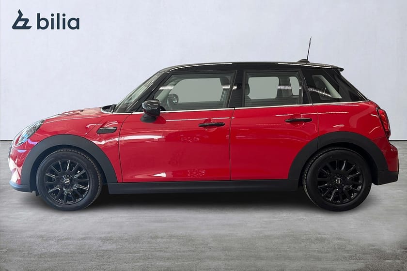Bild 3 av MINI Cooper 5d AUT / EXPERIENCE / NAV / BACKKAMERA / APPLE CARPLAY