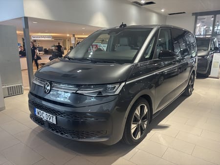 Volkswagen Multivan eHybrid 4M STYLE HJULBAS: 3124 MM LÅNGT ÖVERHÄNG MOT