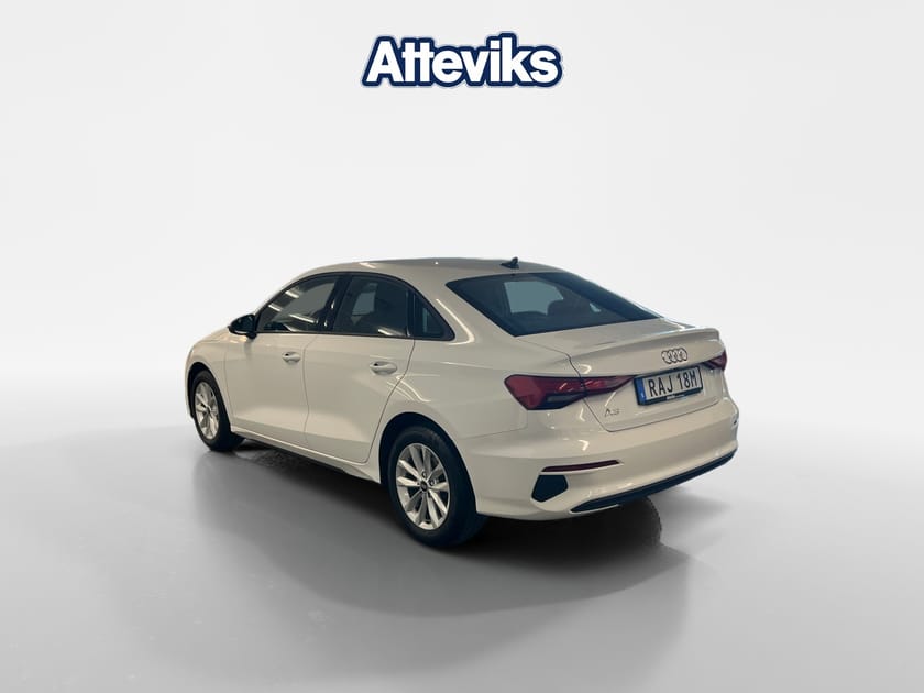 Bild 5 av Audi A3 Sedan 35 TFSI 150hk Backkamera Carplay