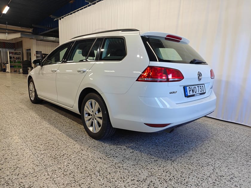 Bild 3 av Volkswagen Golf Sportscombi 1.2 TSI BMT Manuell, 105hk, Vinterhjul
