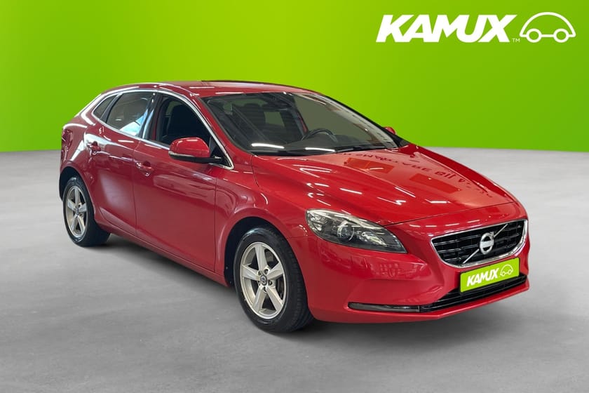 Bild 1 av Volvo V40 D3 Geartronic Momentum Värmare Navi Kamera 150hk