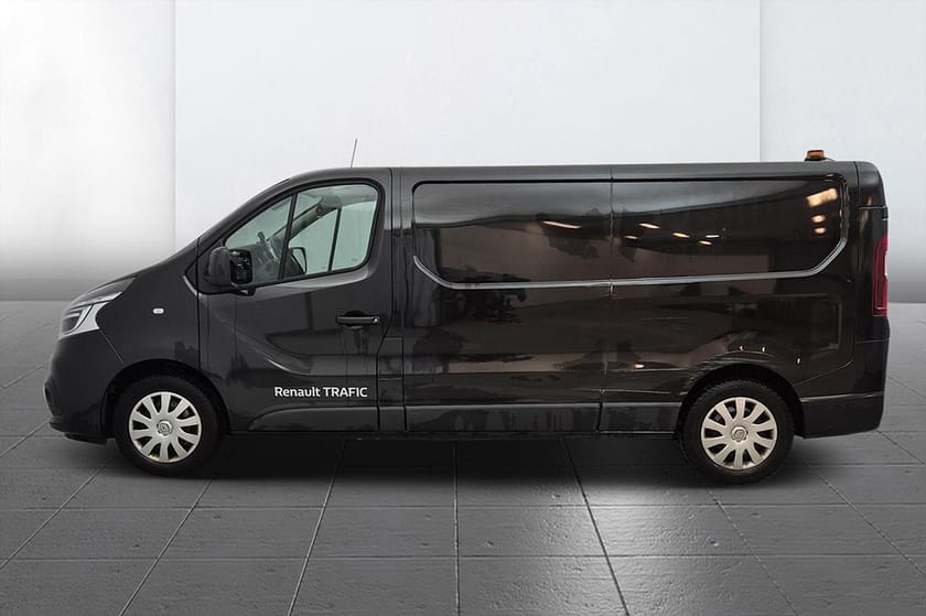 Bild 5 av Renault Trafic Skåpbil 3.0t L2H1 Nordic 3sit Drag Värmare Kamera Nav