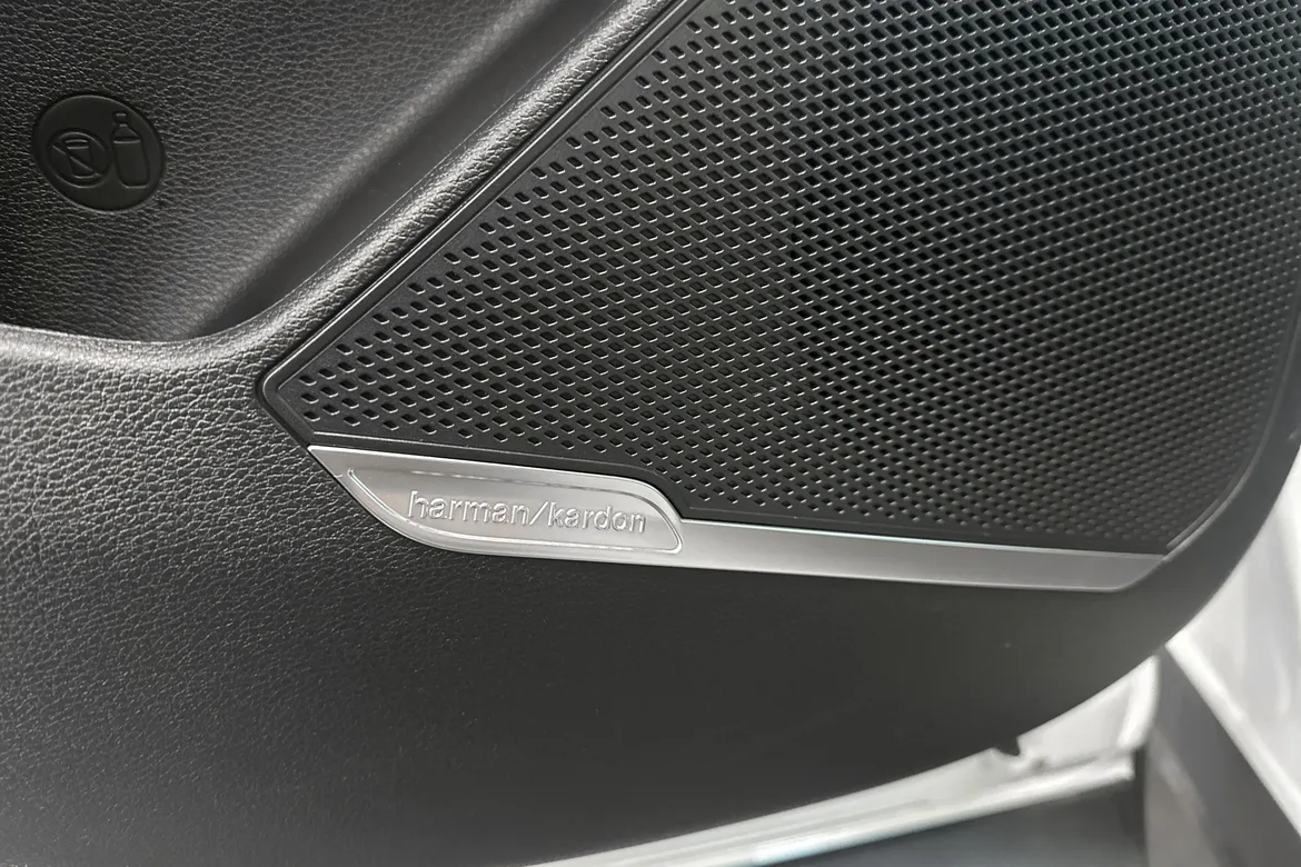 picture of a car