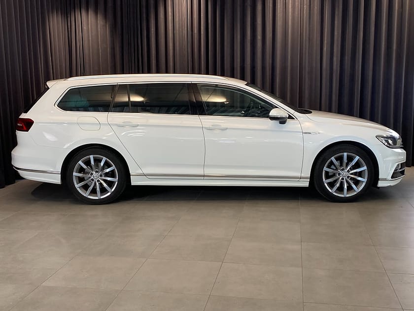 Bild 5 av Volkswagen Passat Sportscombi SC 2.0 TDI AUT 4MOTION/  R-LINE / GT / VÄRMARE / DRAG