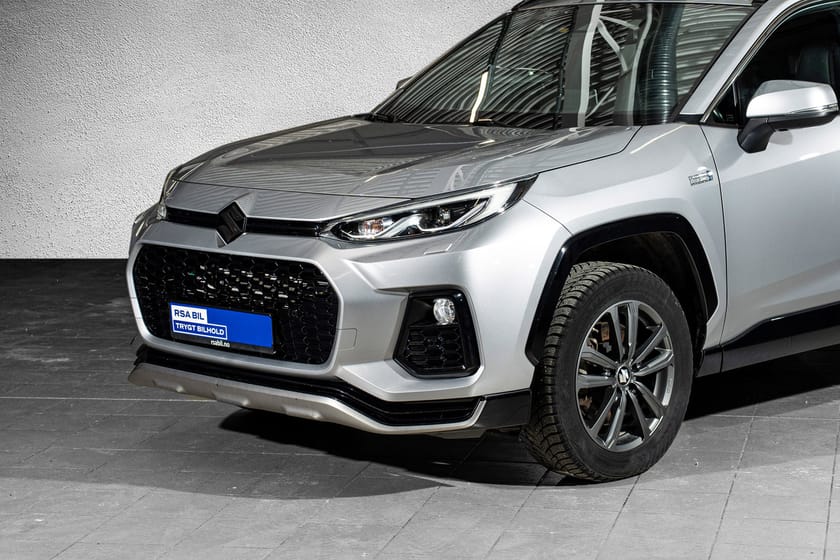 Bilde 2 av Suzuki Across Plug-in Hybrid E-Four PHEV 306hk GLX First Edition