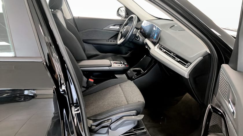 Bild 3 av BMW X1 sDrive18i sDrive18i| Navi | Kamera | CarPlay | Moms |