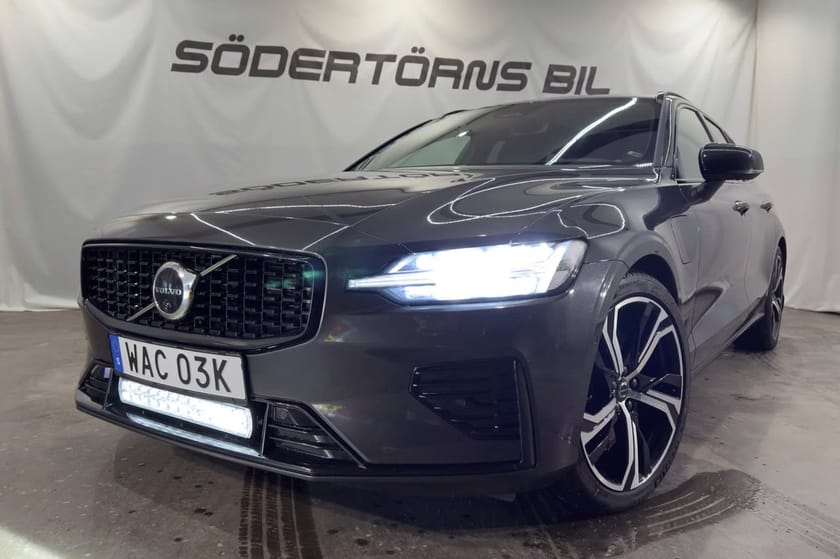 Bild 2 av Volvo V60 T6 AWD R-DESIGN+ ULTIMATE DARK DRAG 360 ORREFORS MOMSBIL