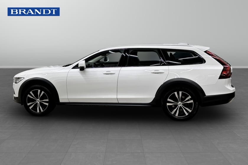Bild 3 av Volvo V90 Cross Country B4 AWD Diesel Adv SE