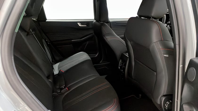 Bild 5 av Ford Kuga Plug-In Hybrid ST-LINE X 2.5 Privatleasing från 4 995kr/mån