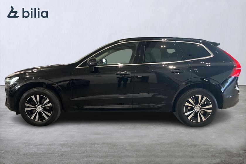 Bild 3 av Volvo XC60 B4 AWD Diesel Core Mörkt tonade rutor 5 st Parkeringskamera bak