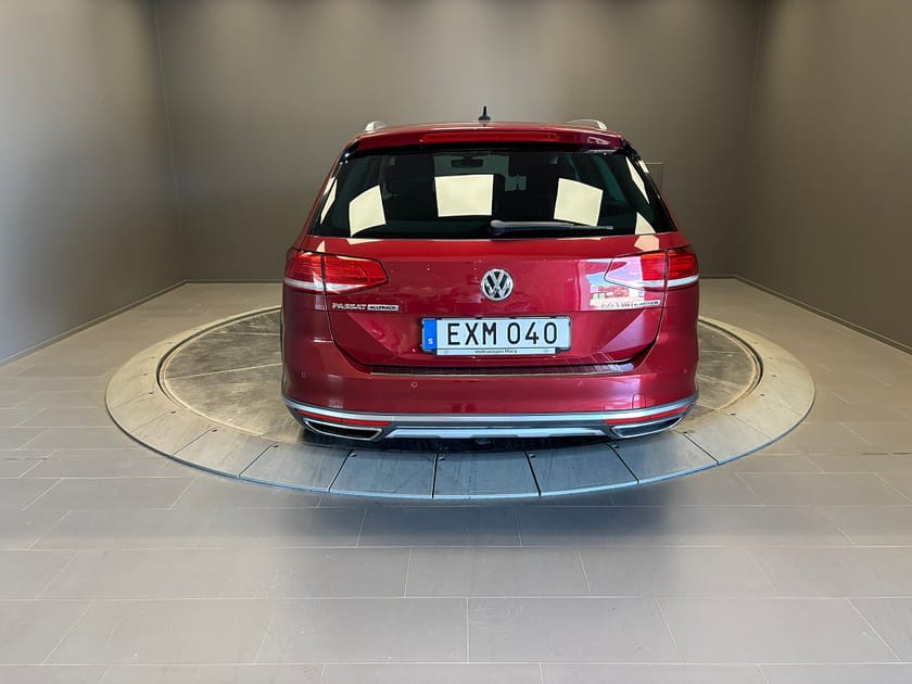 Bild 4 av Volkswagen Passat Alltrack 2.0 TDI DPF SCR BMT 4Motion Euro 6