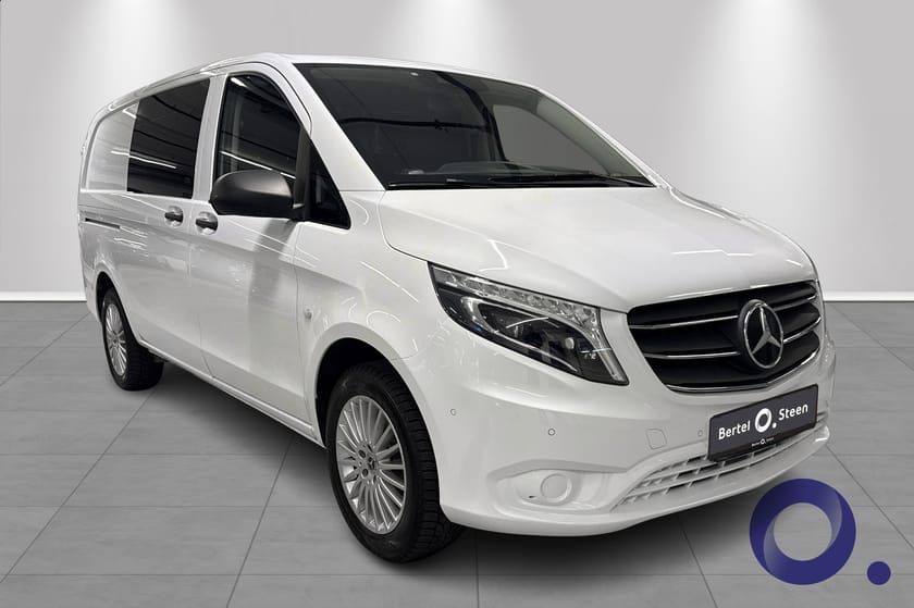 Bilde 3 av Mercedes-Benz Vito 119 CDI 4x4 3.0t SIDEHENGSLET BAKLUKE, 3 SETER, RYGGEKAMERA, PARKSENSOR