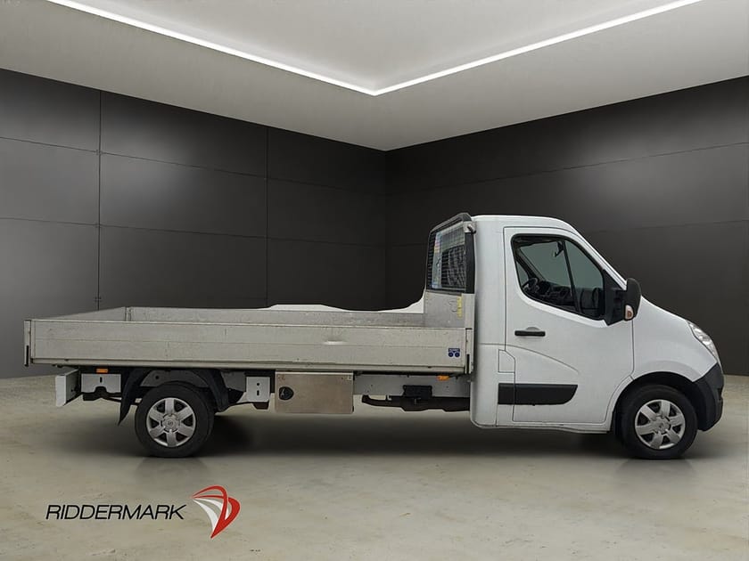 Bild 2 av Renault Master Chassi Cab FLAKBIL L3 2.3dCi 170hk Värmare Dragkrok Moms