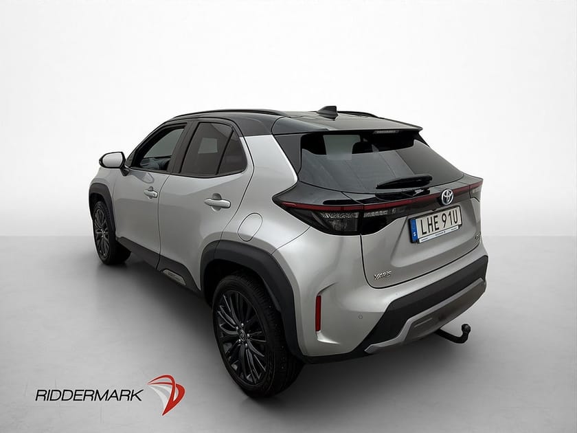 Bild 5 av Toyota Yaris Cross Hybrid AWD-i AWD 116hk Adventure Drag JBL Navi