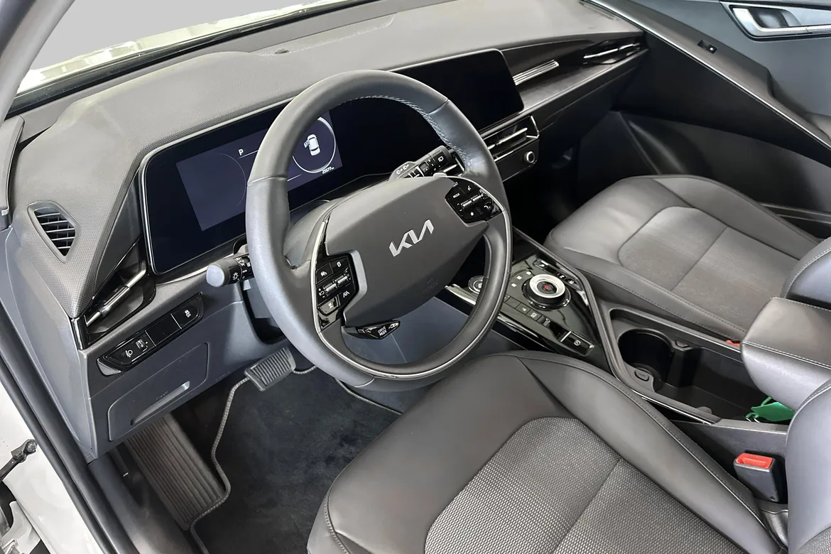 picture of a car