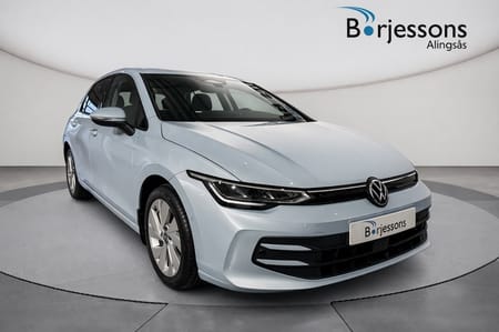 Volkswagen Golf eHybrid Life 204hk *SNABB LEVERANS*