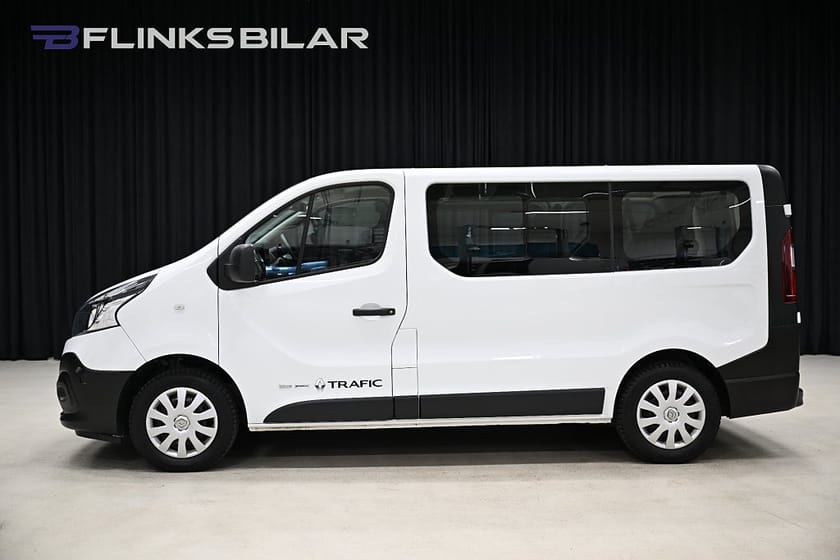 Bild 2 av Renault Trafic Kombi 125HK Passenger|Drag|Värmare|M/K-Värmare|Lågmil
