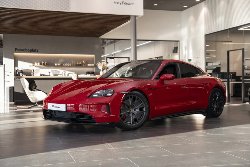 Bilde 1 av Porsche Taycan GTS ActiveRide,HUD,21",Soft-close,360,Bak.aks.sty+++