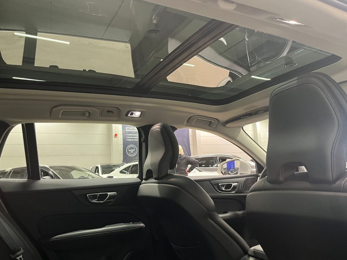 Volvo V60 2019 - miniatyr 8