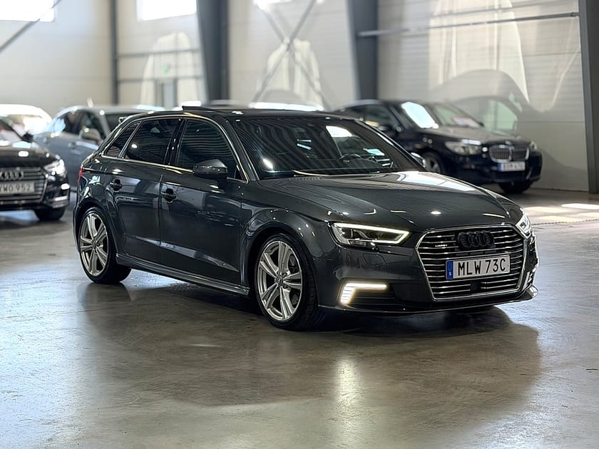 Bild 4 av Audi A3 Sportback 40 e-tron S Line Pano Bang&Olufsen Cockpit 204hk