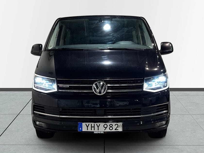 Bild 2 av Volkswagen Multivan 2.0 TDI 7-sits AWD Highline Drag Pvärm GPS SoV