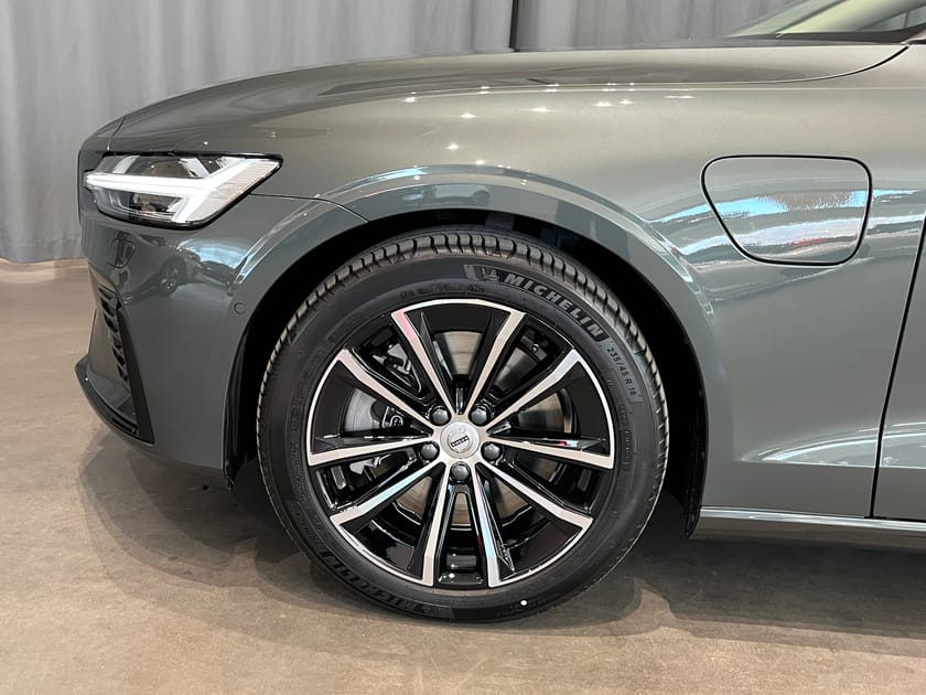 Bild 5 av Volvo V60 T6 Plus Dark Nordic Edition