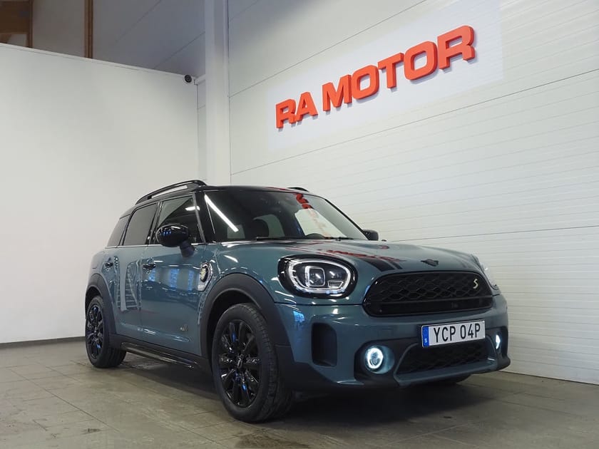 Bild 3 av MINI Countryman Cooper SE ALL4 220hk Steptronic |Backkamera|Navi|