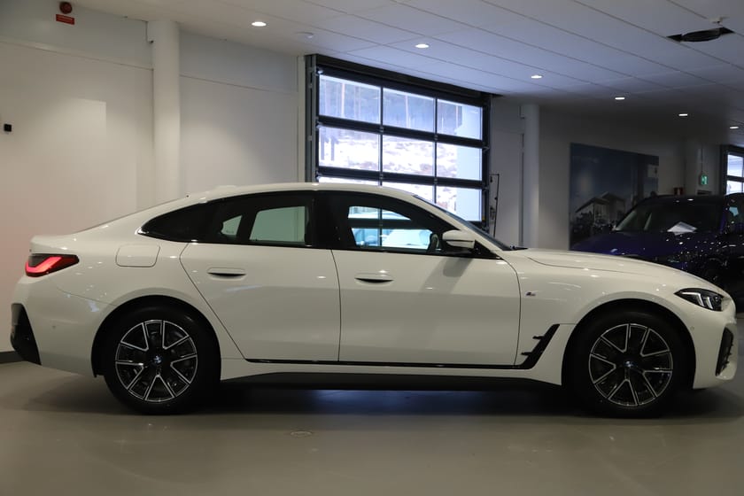 Bild 2 av BMW i4 eDrive40 Gran Coupé M Sport Active - BUSINESS EDITION*