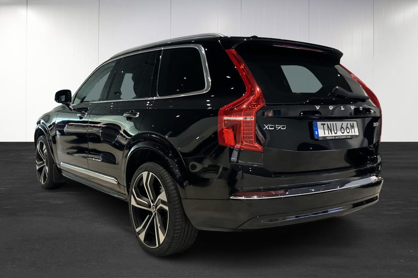 Bild 3 av Volvo XC90 7-seater B5 AWD Ultimate Bright Drag Värmare