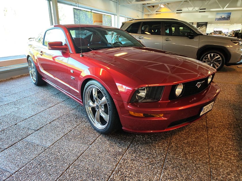 Bild 3 av Ford Mustang GT 305hk