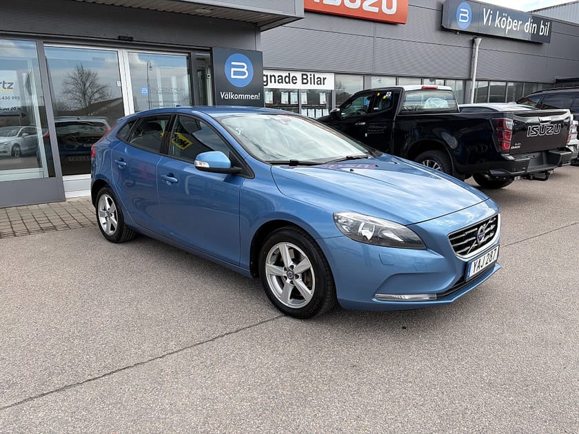Bild 2 av Volvo V40 D2 Automat, Drag, PDC, Kamrem bytt