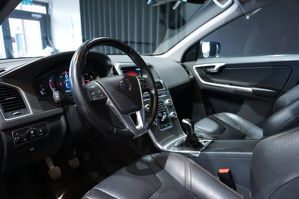 Volvo XC60 2016 - miniatyr 13