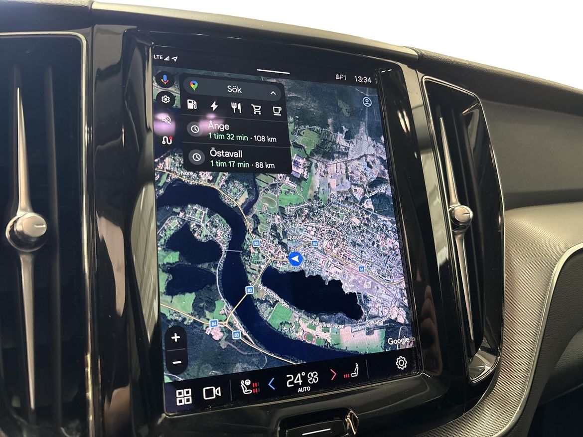 Volvo XC60 2023 - miniatyr 10