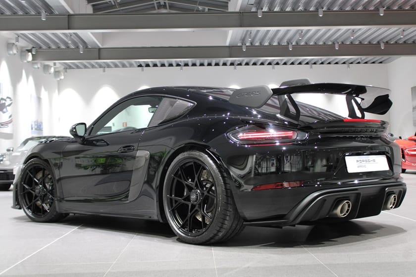 Bild 2 av Porsche 718 Cayman GT4 RS 