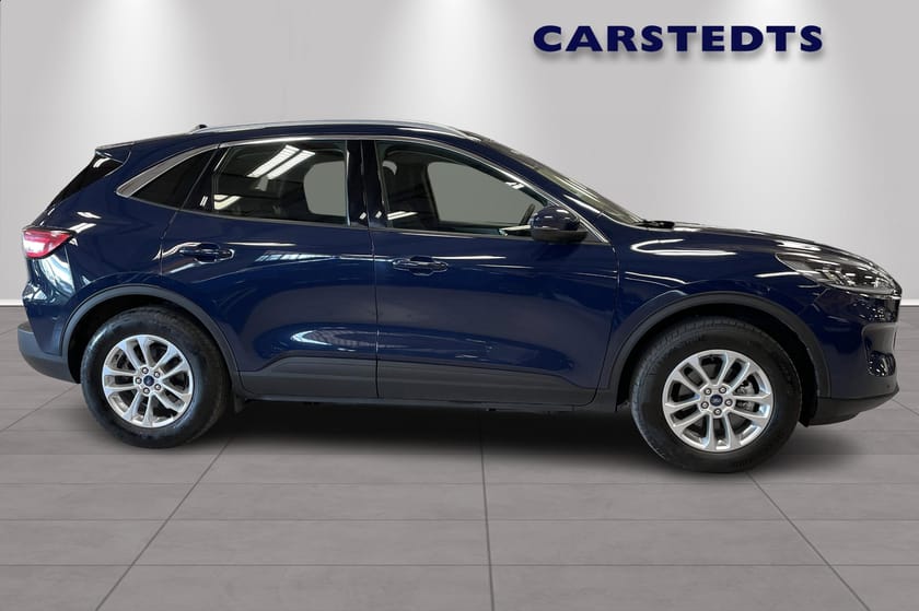 Bild 2 av Ford Kuga Plug-In Hybrid Titanium 2.5 225hk PHEV Aut (Vinterhjul, Dragkrok)
