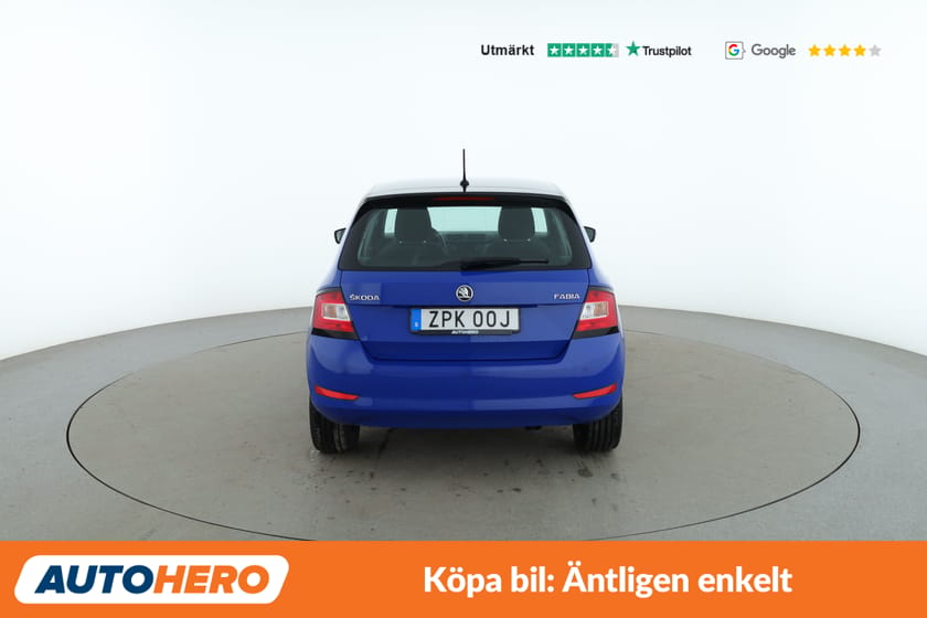Bild 4 av Škoda Fabia 1.0 TSI Style / CarPlay, PDC-Bak