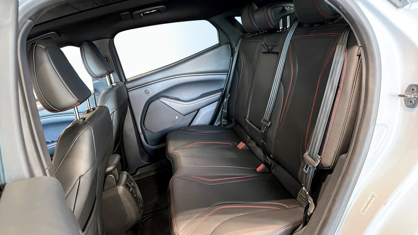 Bild 5 av Ford Mustang Mach-E Standard Range AWD SR Teknikpaket+