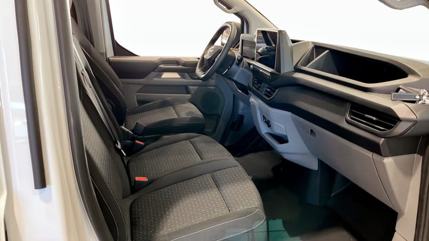 Bild 3 av Ford Transit Custom 280 Trend Skåp 280S 136 A FWD | Dragkrok |