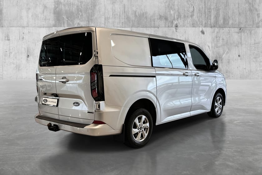 Bilde 5 av Ford Transit Custom 320 L1/170HK/AWD/Automat/Webasto/Takstativ