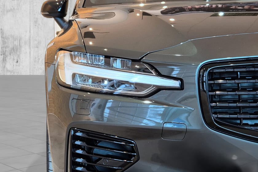 Bilde 4 av Volvo V60 Nydelig 2022 T8 Plug in hybrid AWD R-Design