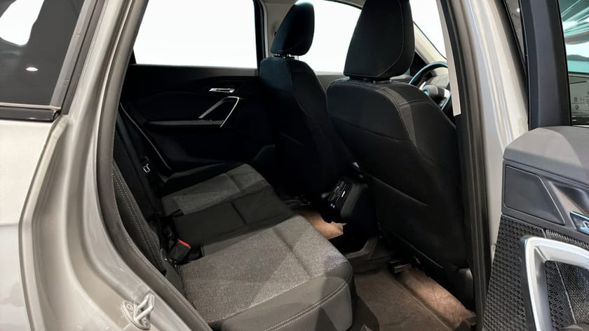 Bild 5 av BMW X1 xDrive25e xDrive 25e Tonade rutor, Rattvärme