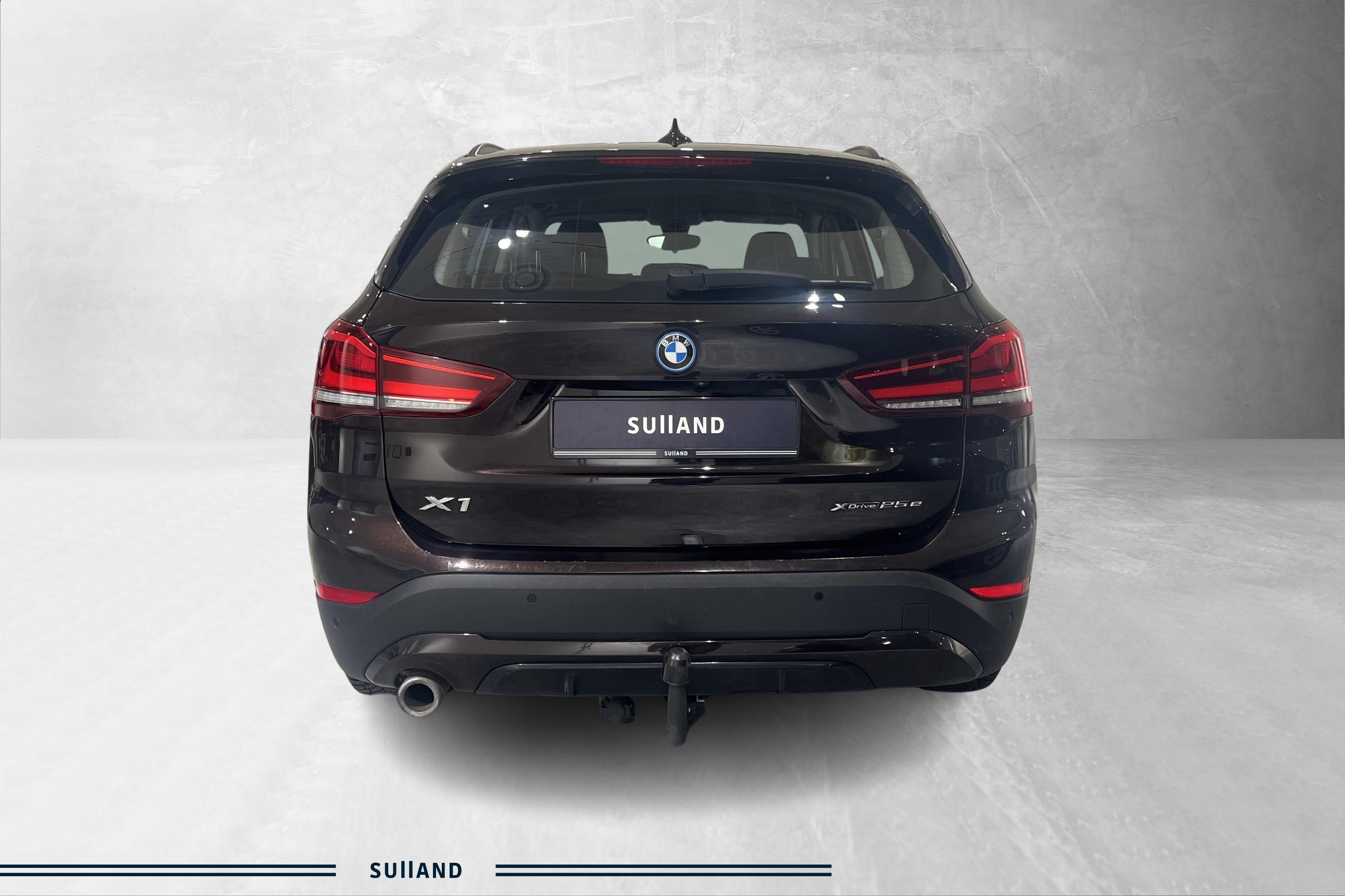 Thumnail bilde 3 av BMW X1 xDrive25e