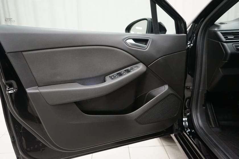 Bild 5 av Renault Clio TCe 90 Intens A 5-d