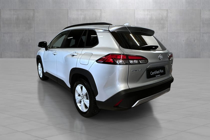 Bilde 3 av Toyota Corolla Cross Hybrid AWD-i 2.0 Bensin Automat Executive