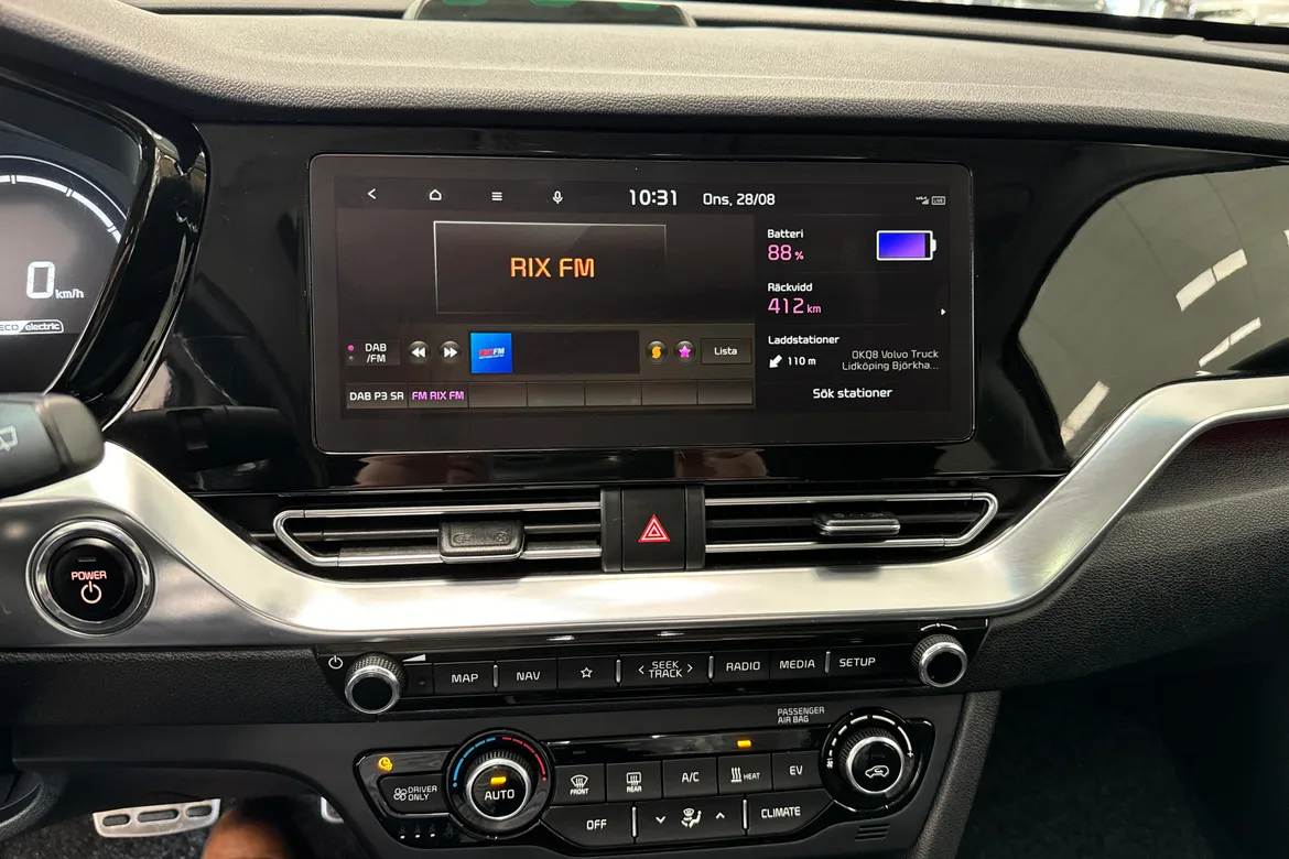 picture of a car
