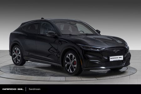 Ford Mustang Mach-E Standard Range AWD