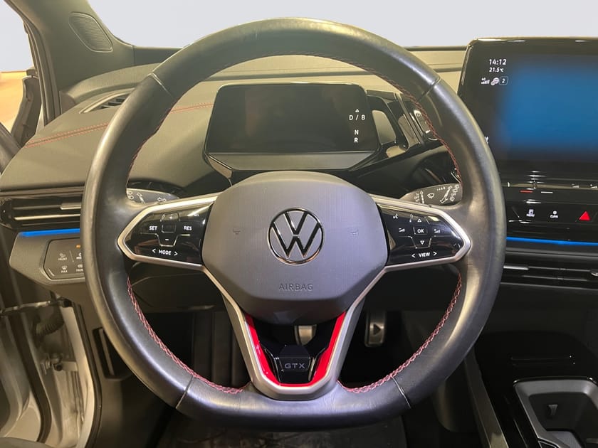 Bild 4 av Volkswagen ID.4 GTX 220 KW  4M/Elstolar/HUD/Top-Sport interiör